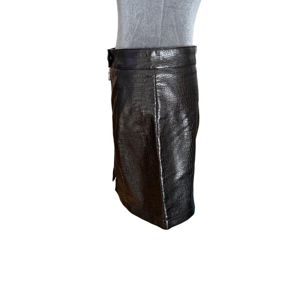 Topshop Black Faux Leather Croc-Embossed Mini Skirt With Zip Detail - UK 10 / US - Picture 4 of 7